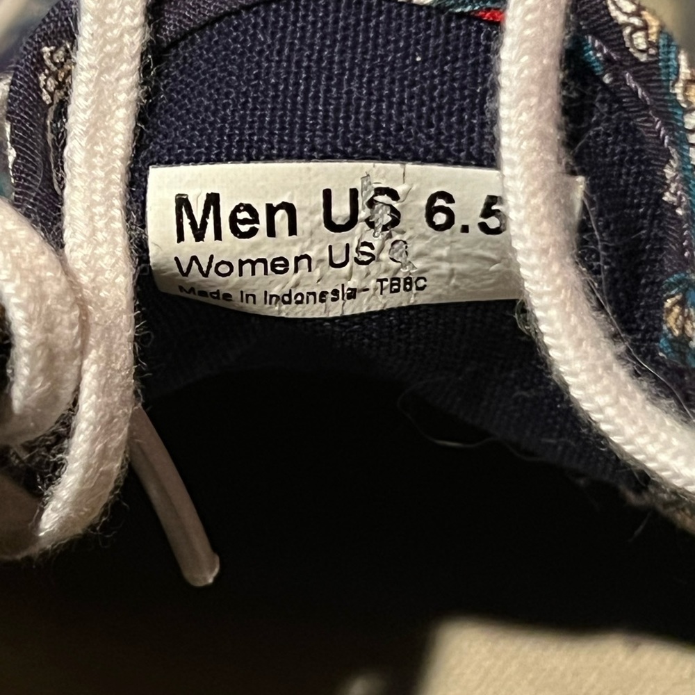 Vans - Picture 5 of 5